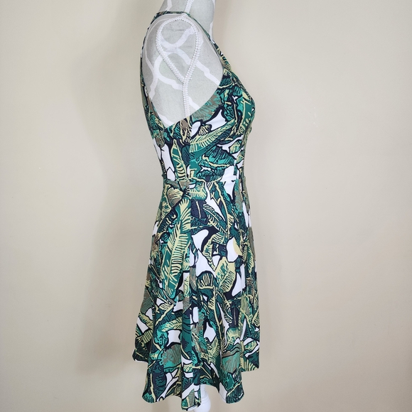 Tropical Green Halter Dress Size XS Open Back Summer Print - Picture 3 of 10